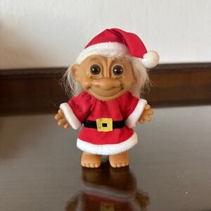 Vintage Russ Berrie Santa Claus Troll Doll Christmas Holiday 5'' Figure